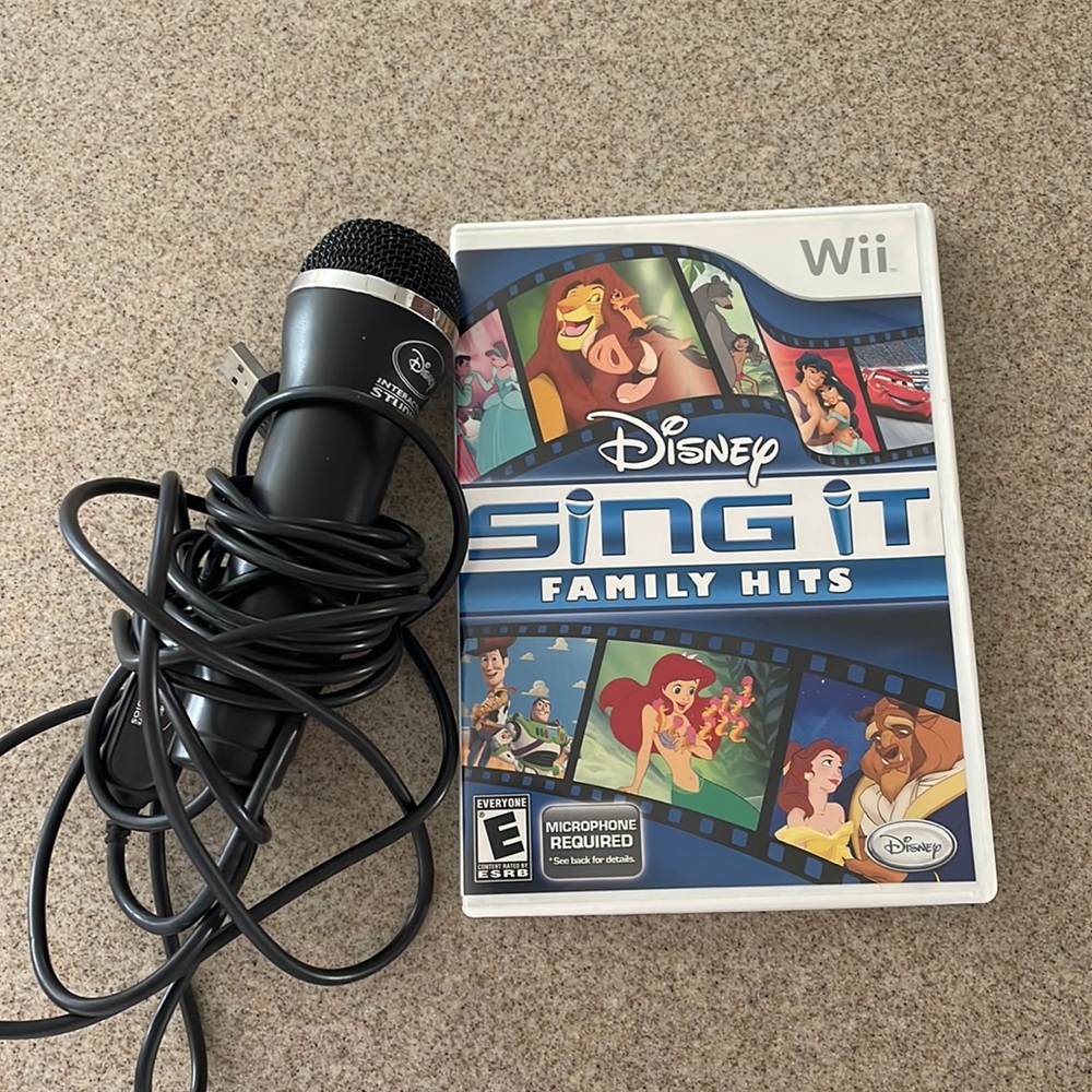Nintendo Wii Disney singing game